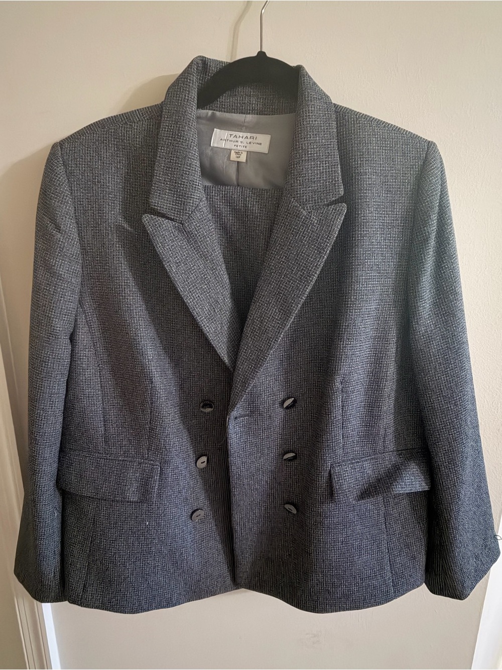 Blazer & Skirt Set Tahari Black and White Woven Petite